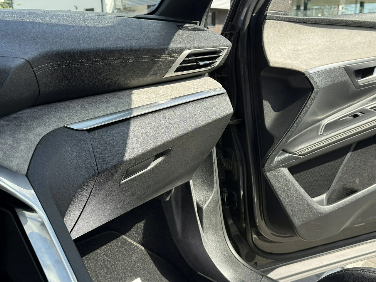 Peugeot 3008 - Zdjęcie 76