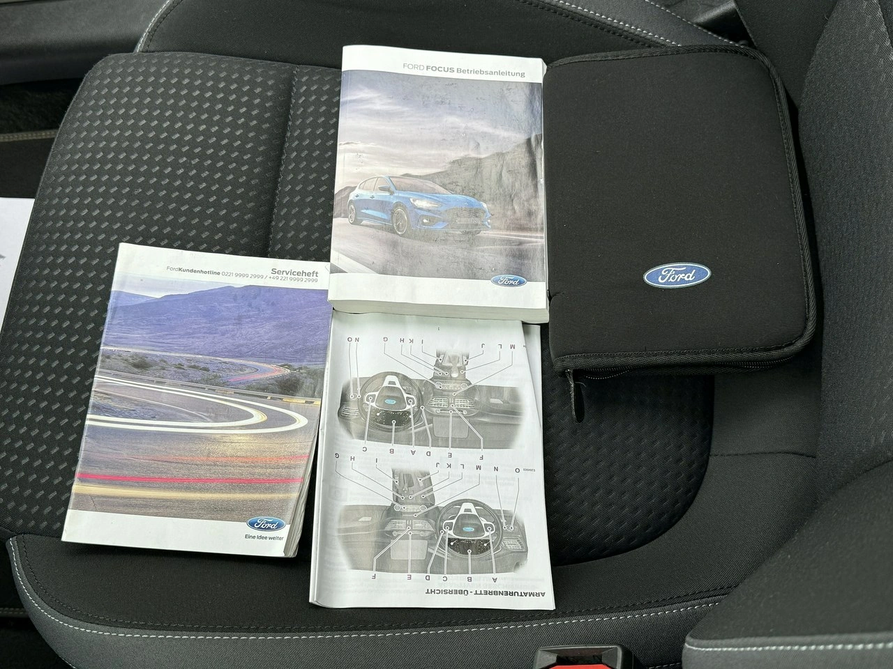 Ford Focus - Zdjęcie 15