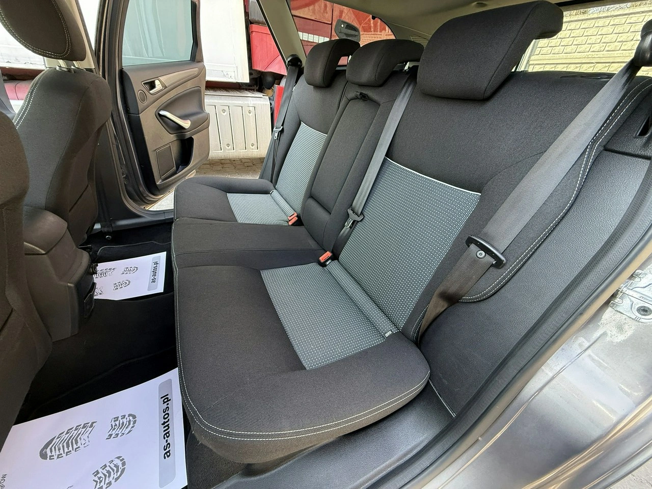 Ford Mondeo - Zdjęcie 10