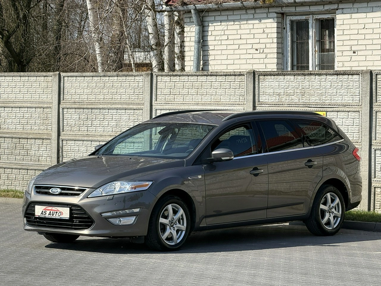 Ford Mondeo - Zdjęcie 23