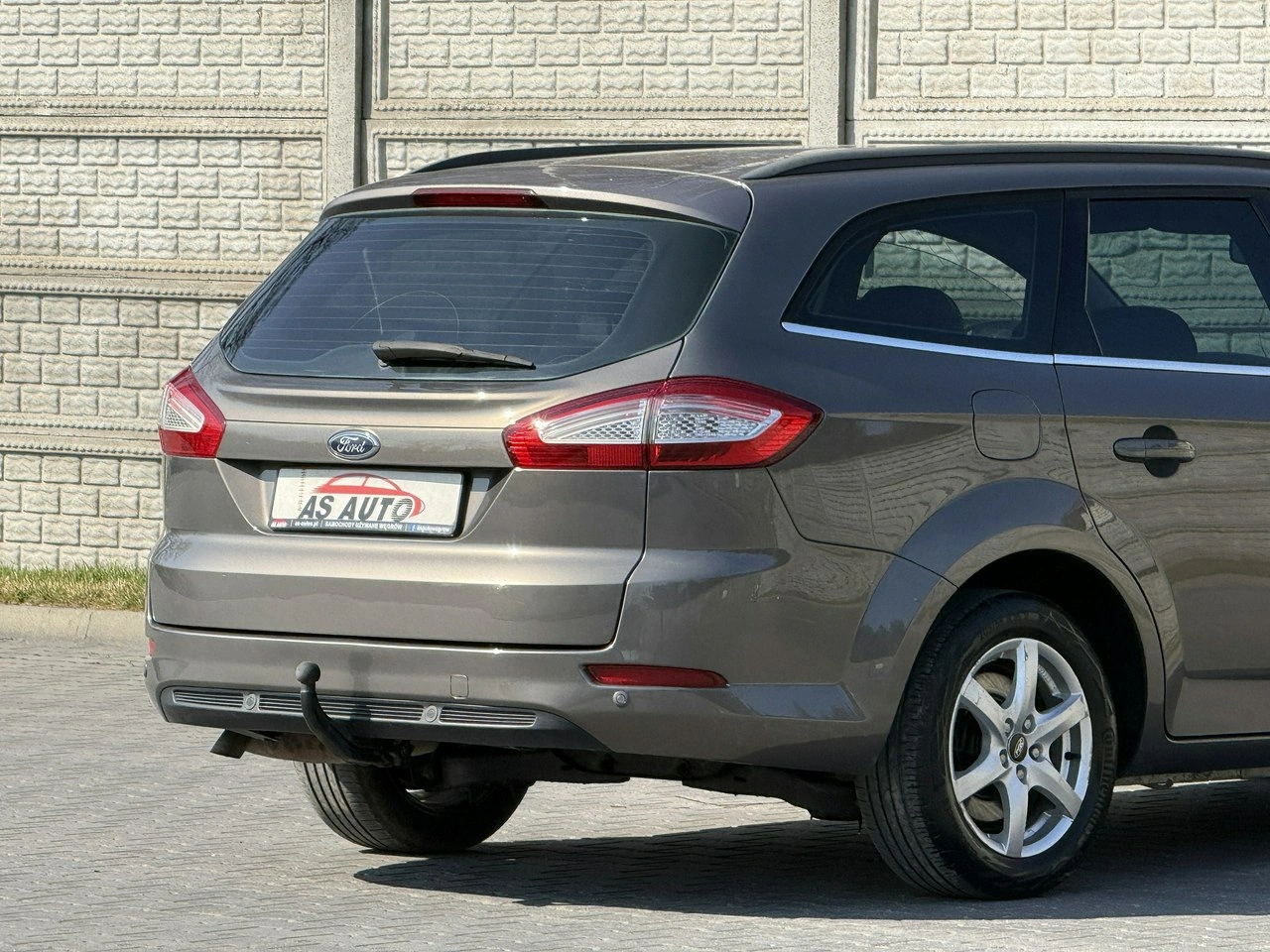 Ford Mondeo - Zdjęcie 41