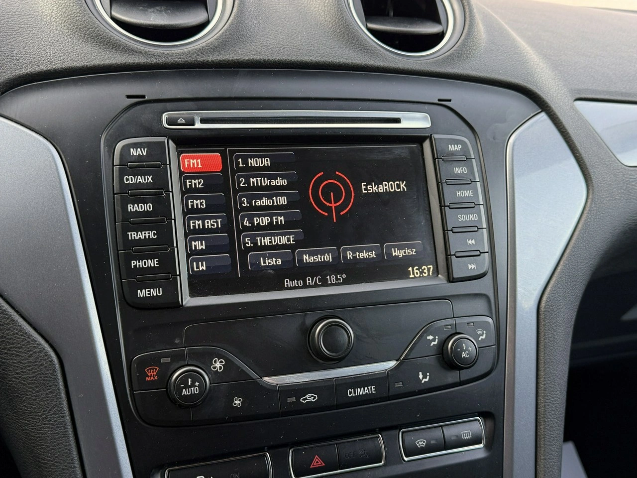 Ford Mondeo - Zdjęcie 46