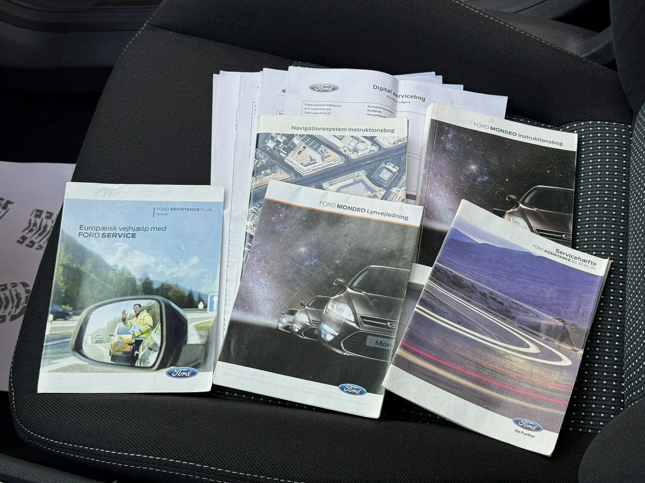 Ford Mondeo - Zdjęcie 8