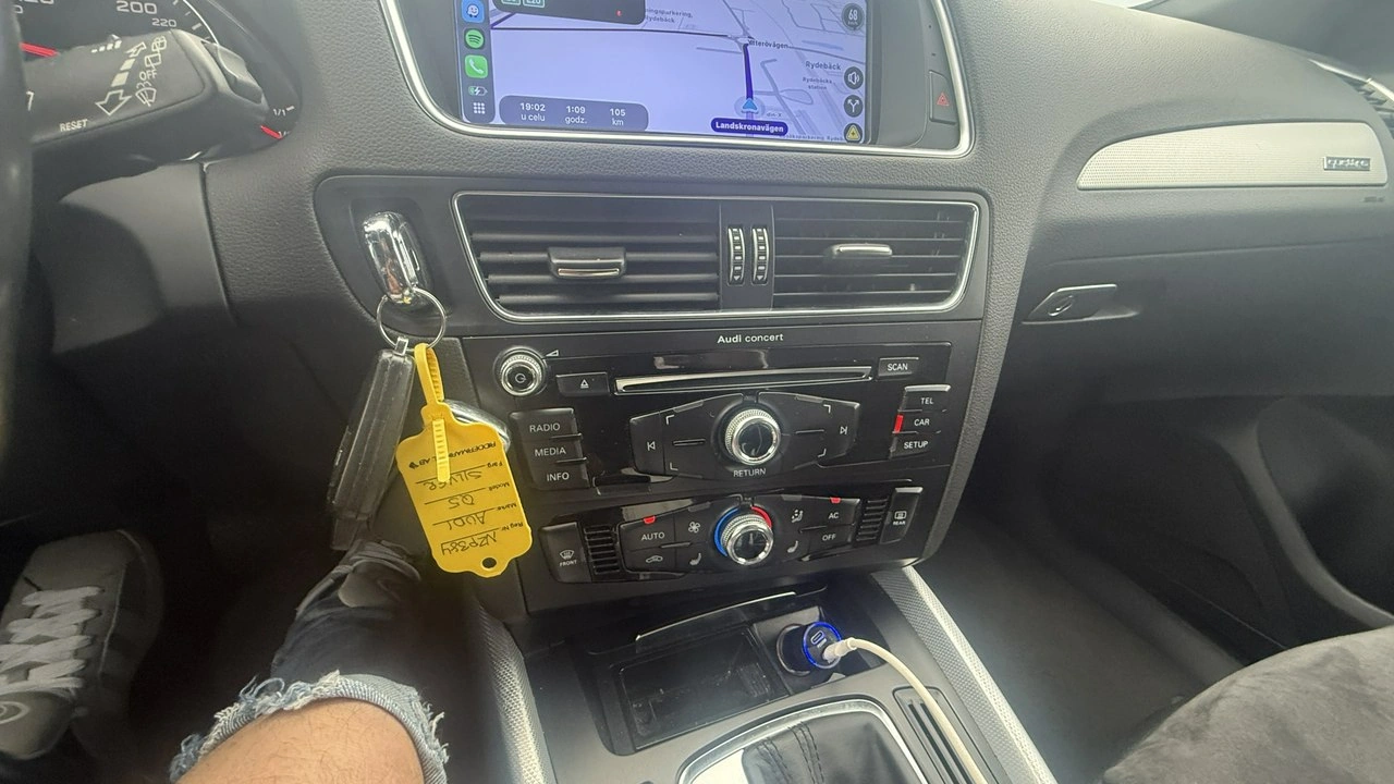 Audi Q5 - Zdjęcie 17