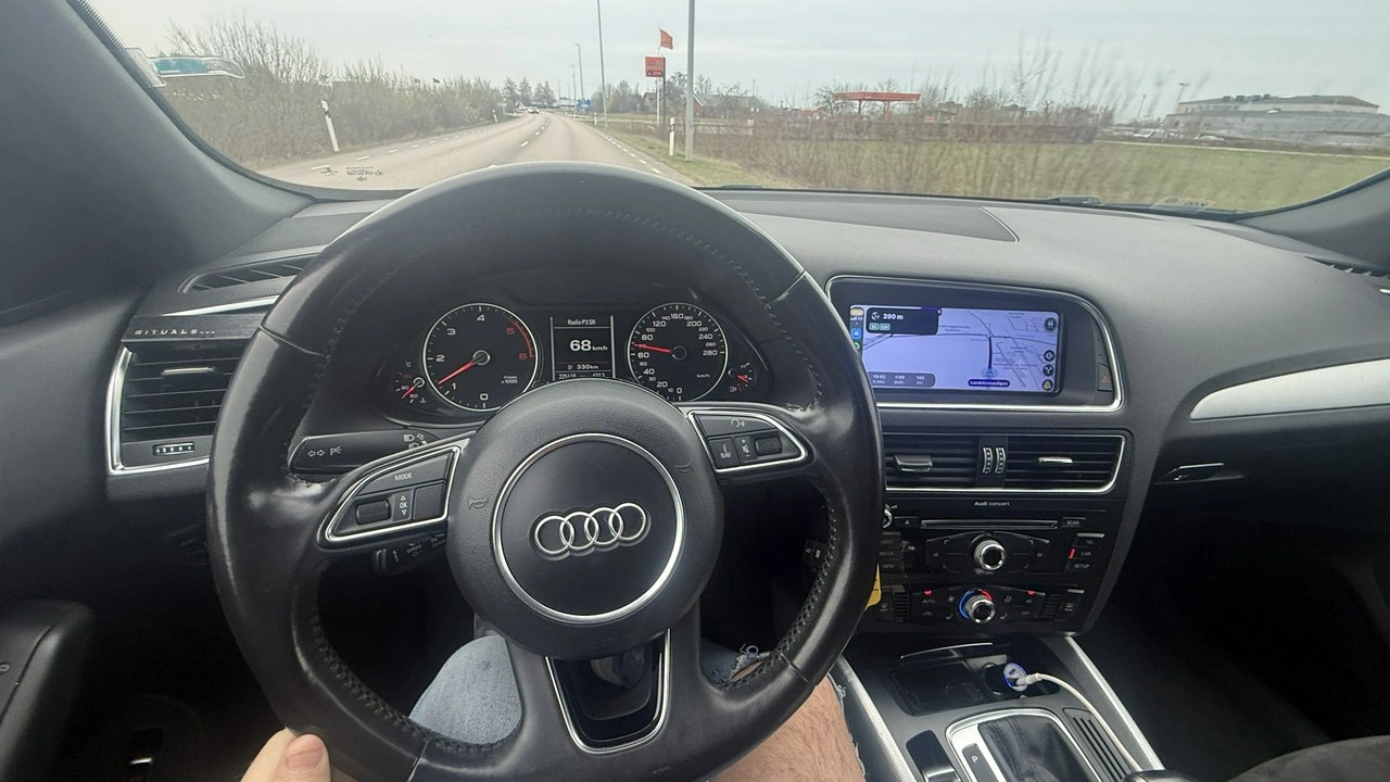 Audi Q5 - Zdjęcie 18