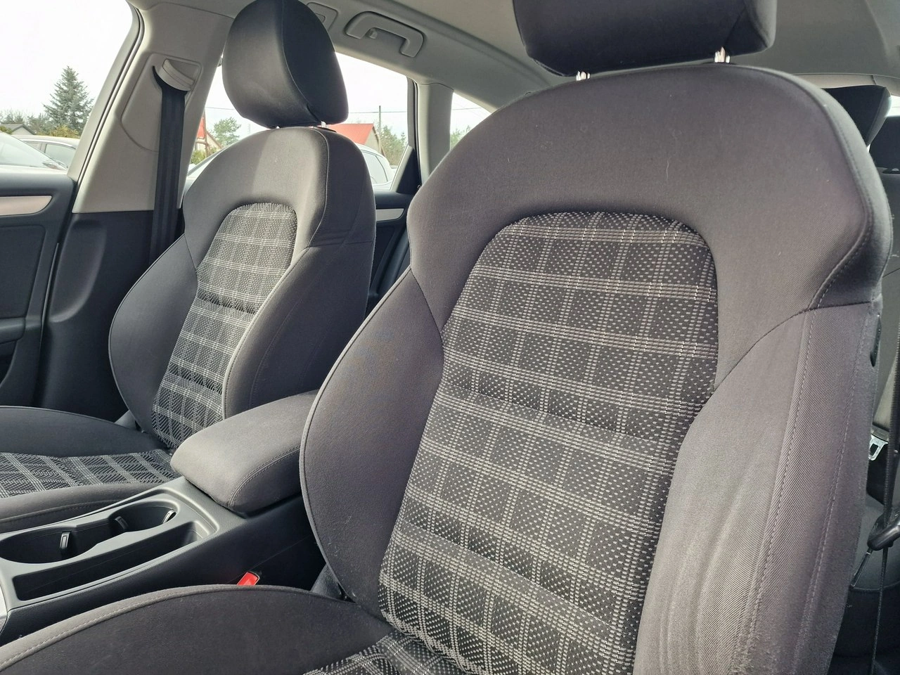 Audi A4 - Zdjęcie 16