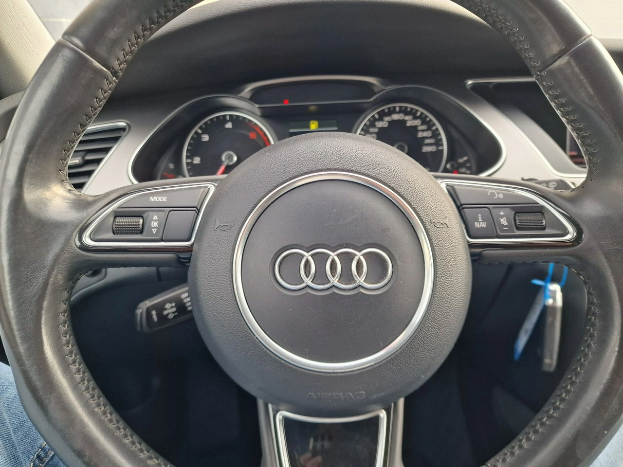 Audi A4 - Zdjęcie 25