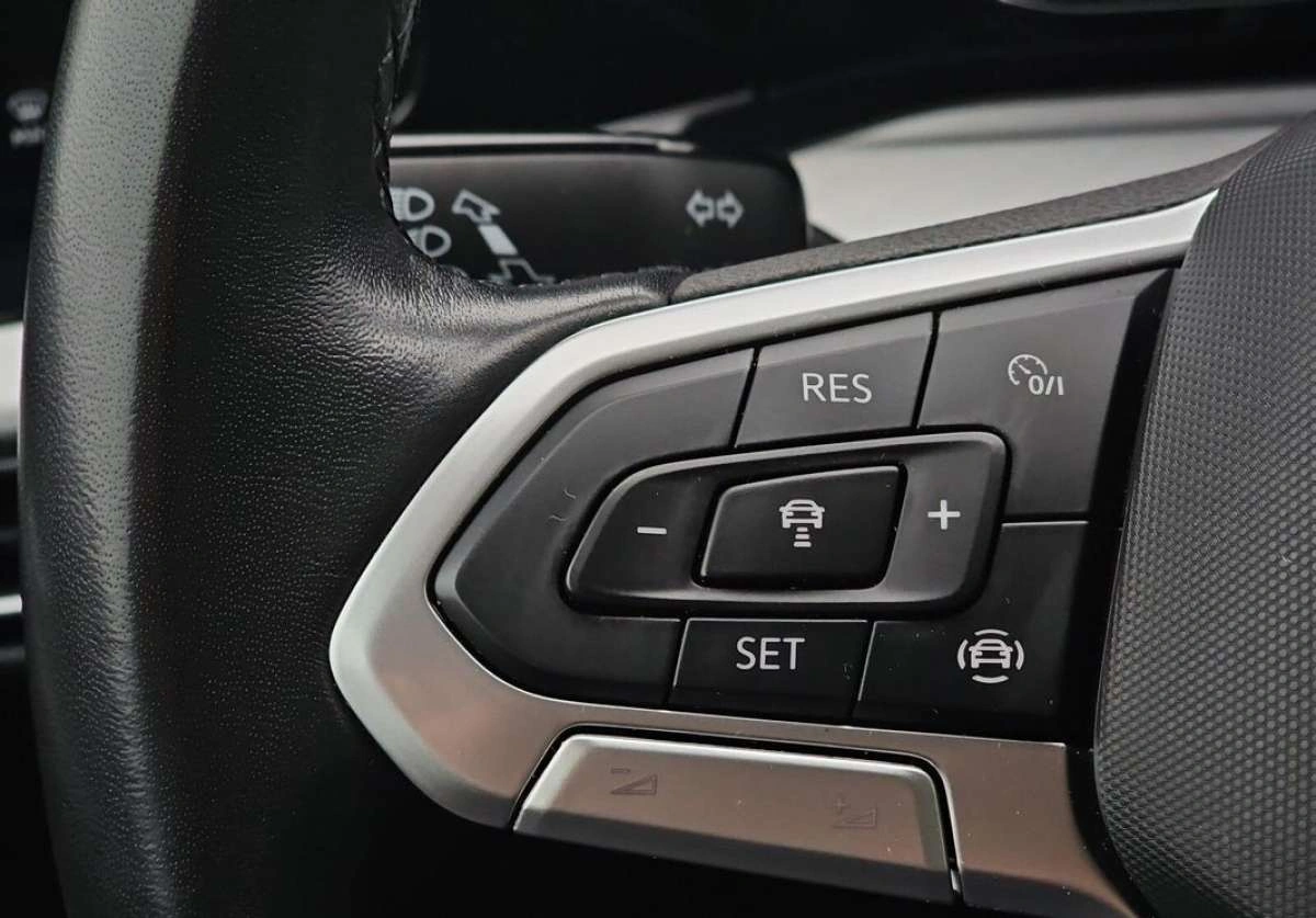 Volkswagen Golf Variant - Zdjęcie 17