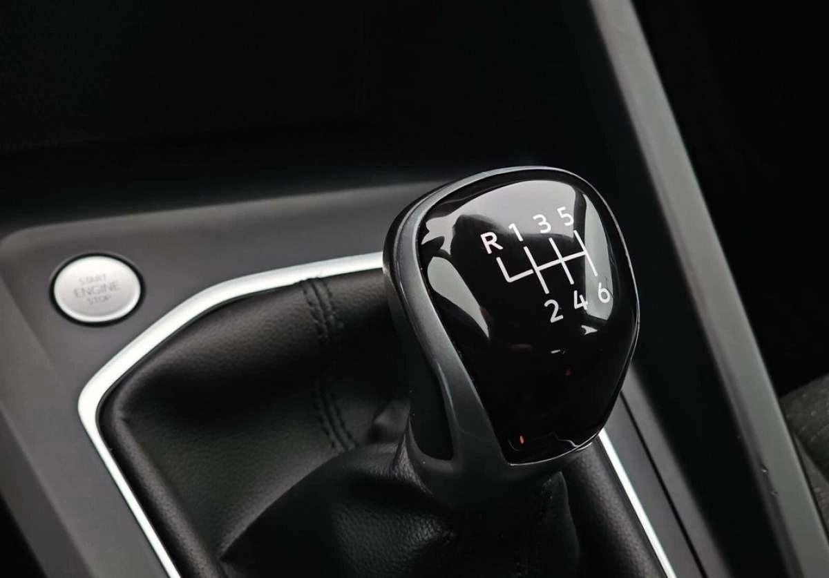 Volkswagen Golf Variant - Zdjęcie 34