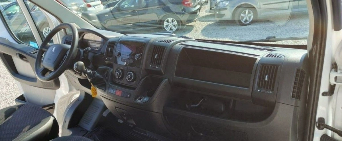 Peugeot Boxer - Zdjęcie 12