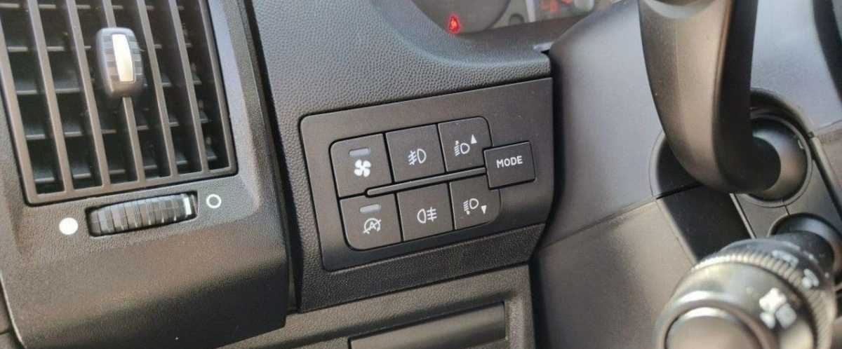 Peugeot Boxer - Zdjęcie 17