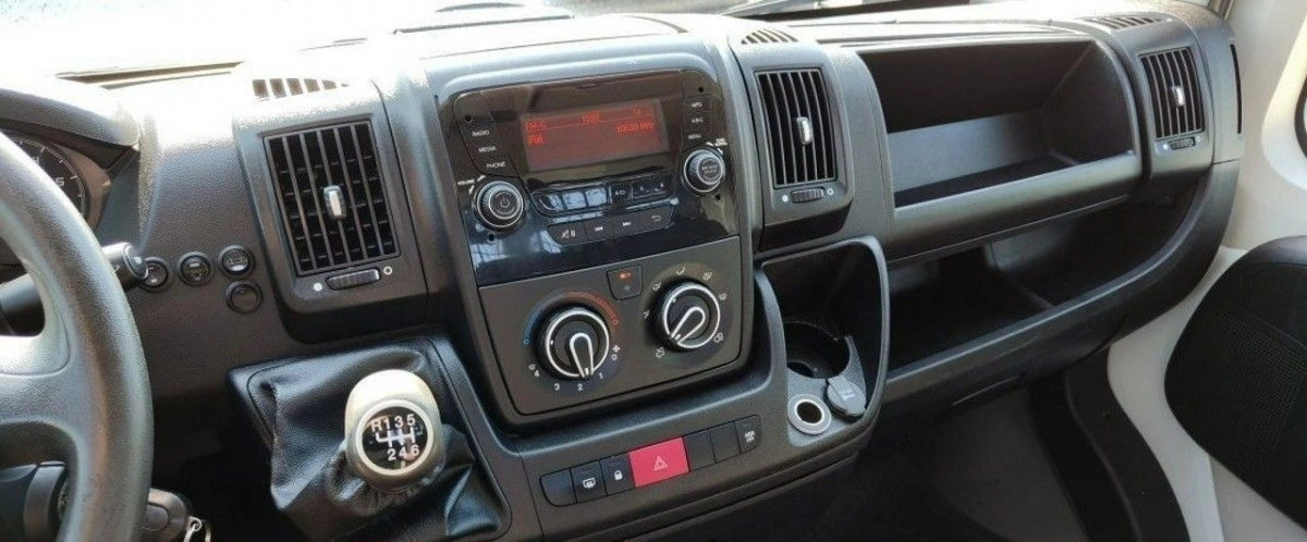 Peugeot Boxer - Zdjęcie 23