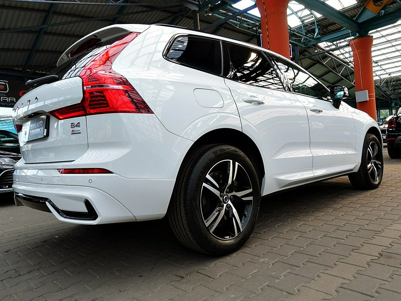 Volvo XC 60 - Zdjęcie 4