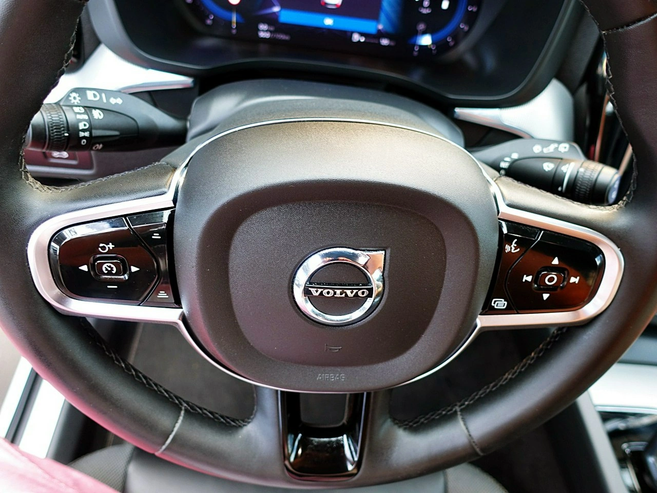 Volvo XC 60 - Zdjęcie 18