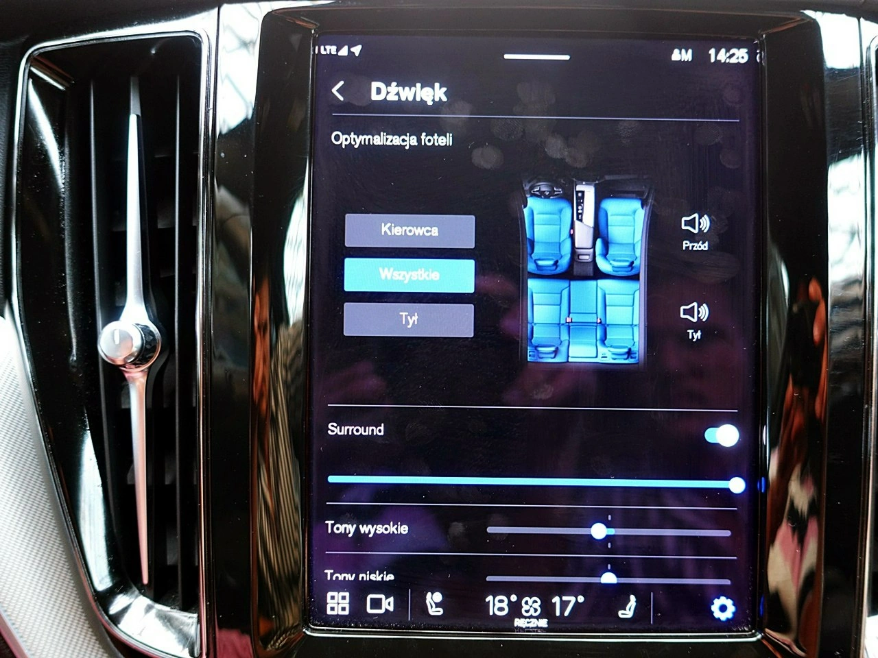 Volvo XC 60 - Zdjęcie 39