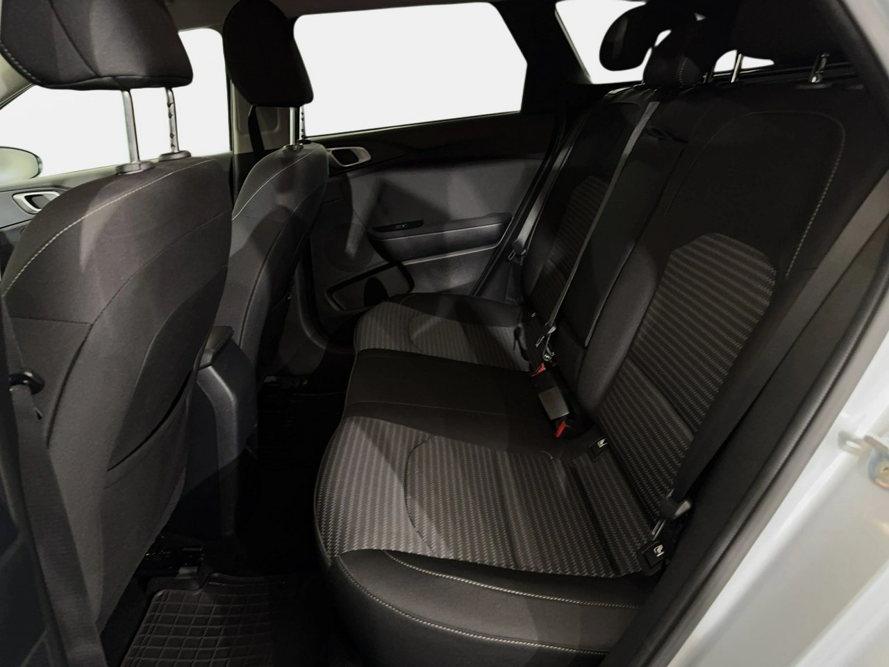 Kia Ceed - Zdjęcie 12