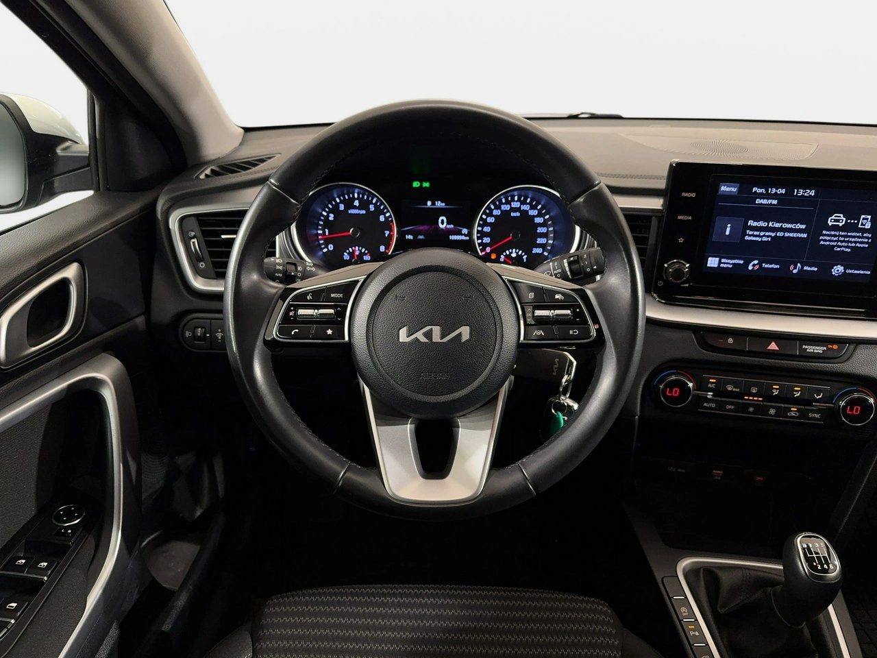 Kia Ceed - Zdjęcie 15