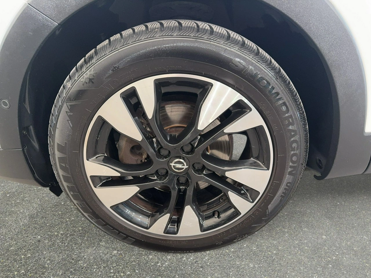 Opel Grandland X - Zdjęcie 9