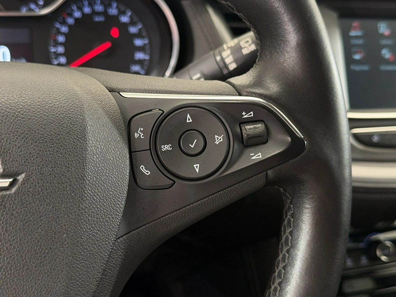 Opel Grandland X - Zdjęcie 18