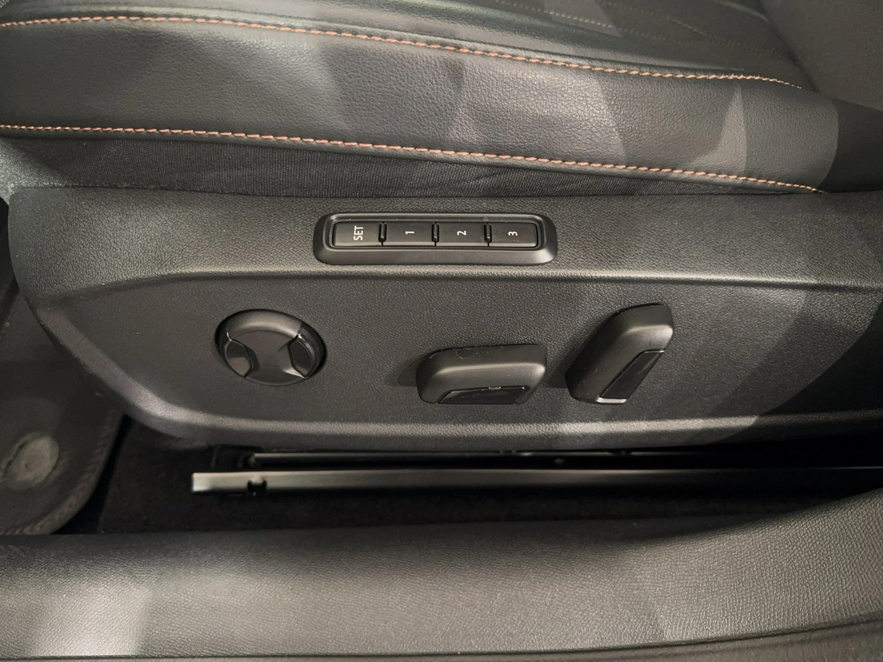 Cupra Formentor - Zdjęcie 12