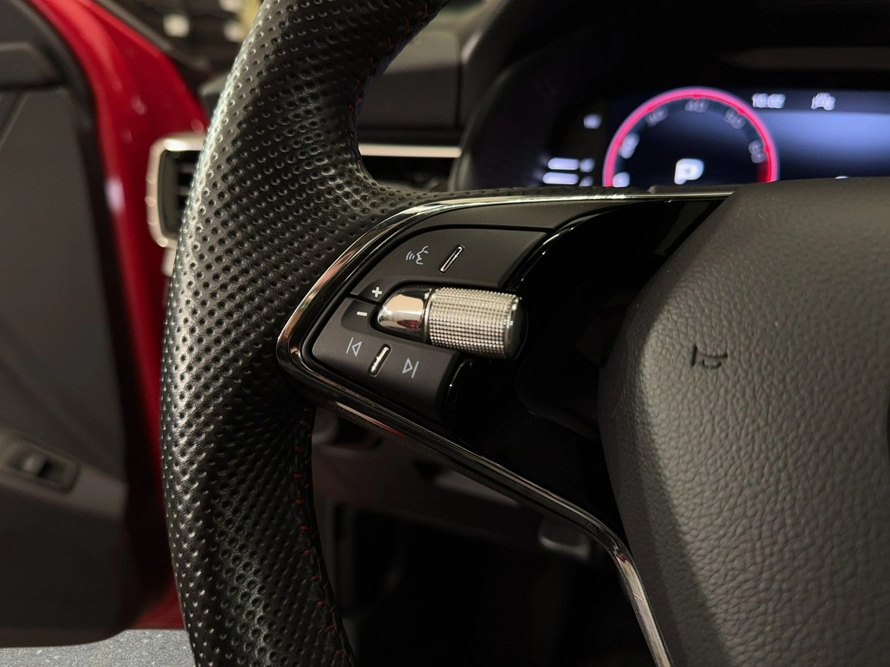 Skoda Kamiq - Zdjęcie 20