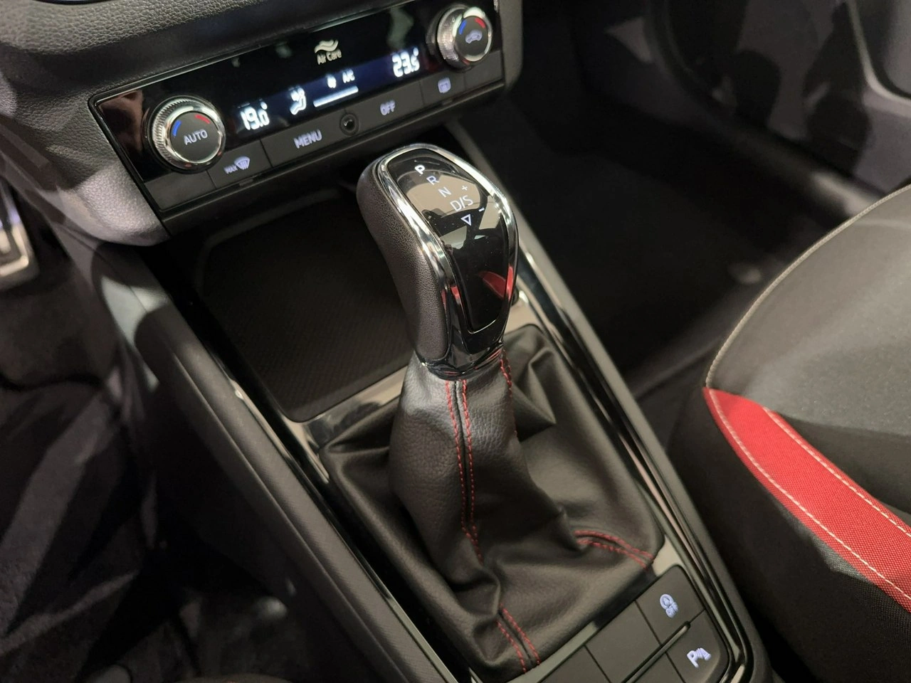 Skoda Kamiq - Zdjęcie 29