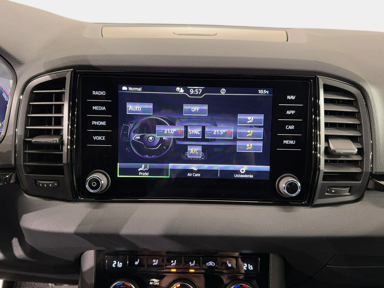 Skoda Karoq - Zdjęcie 23