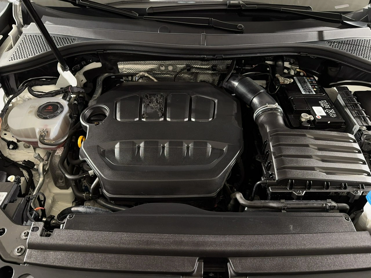Volkswagen Tiguan - Zdjęcie 36