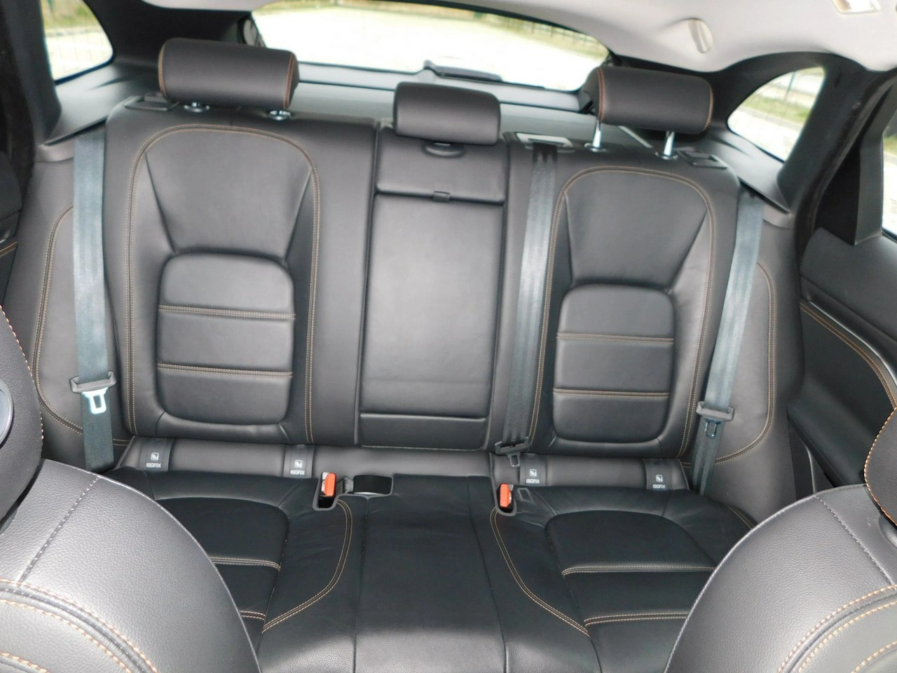 Jaguar F-Pace - Zdjęcie 11