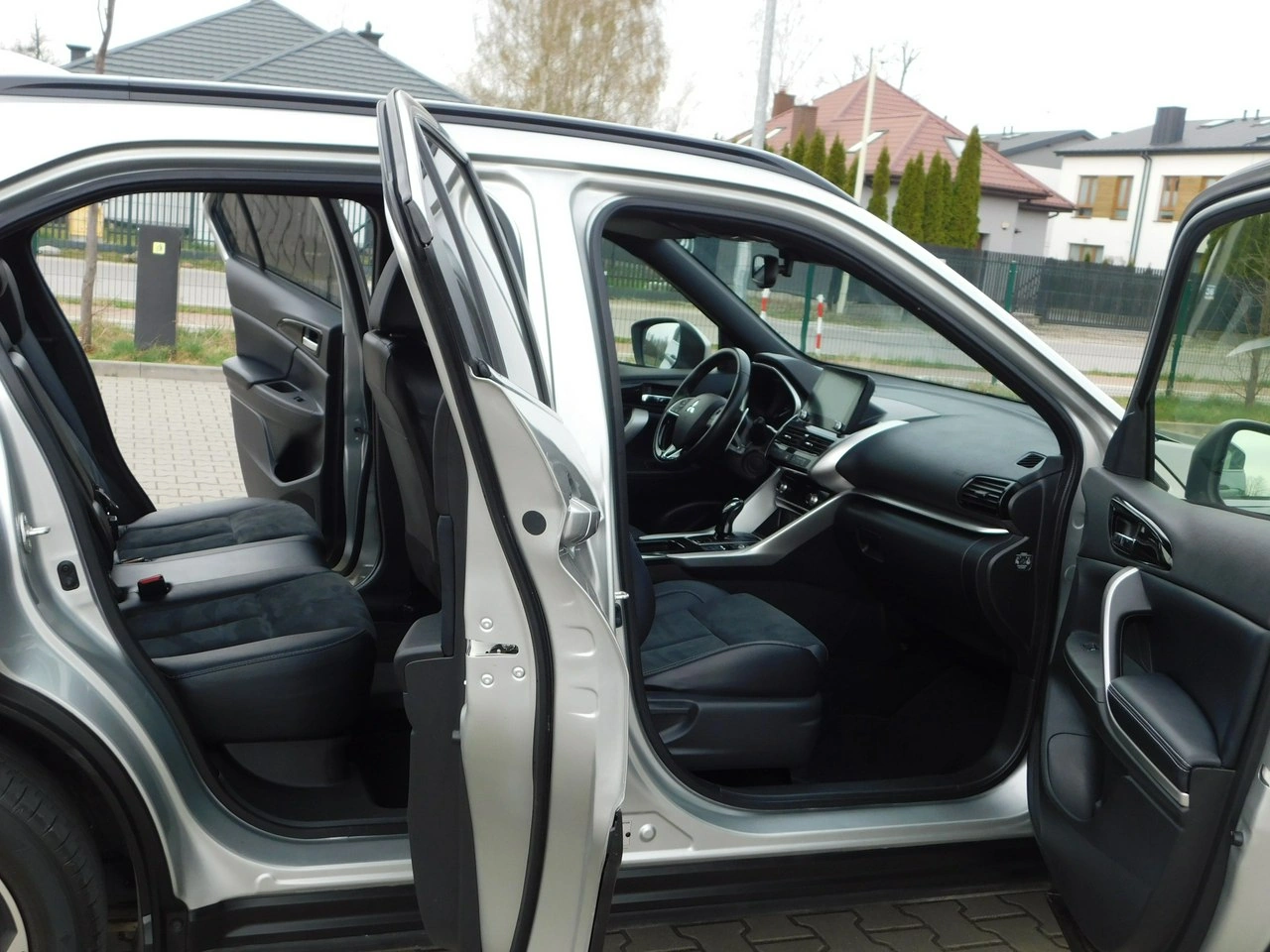 Mitsubishi Eclipse Cross - Zdjęcie 9