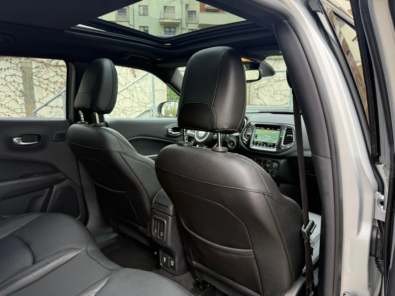 Jeep Compass - Zdjęcie 9