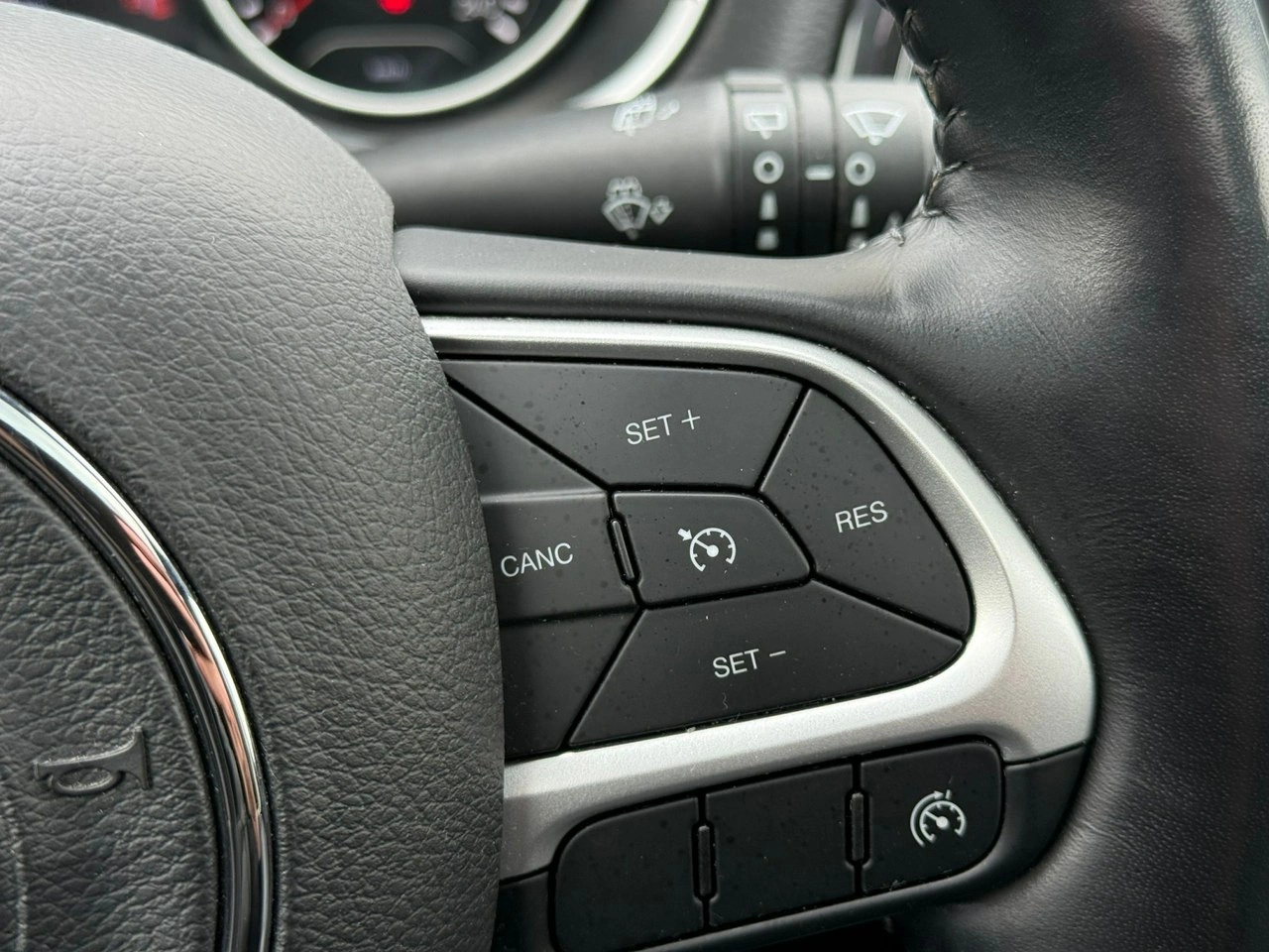 Jeep Compass - Zdjęcie 29