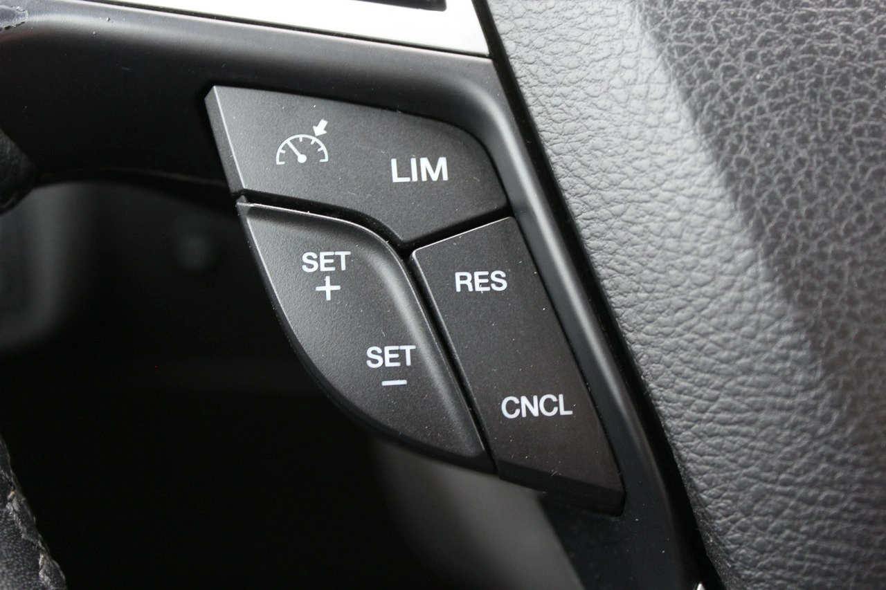 Ford Mondeo - Zdjęcie 21