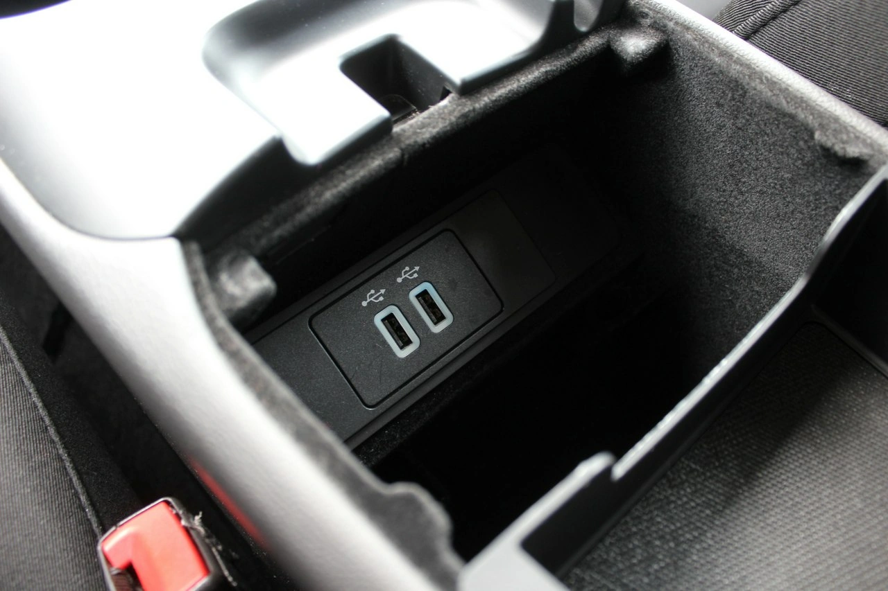 Ford Mondeo - Zdjęcie 27