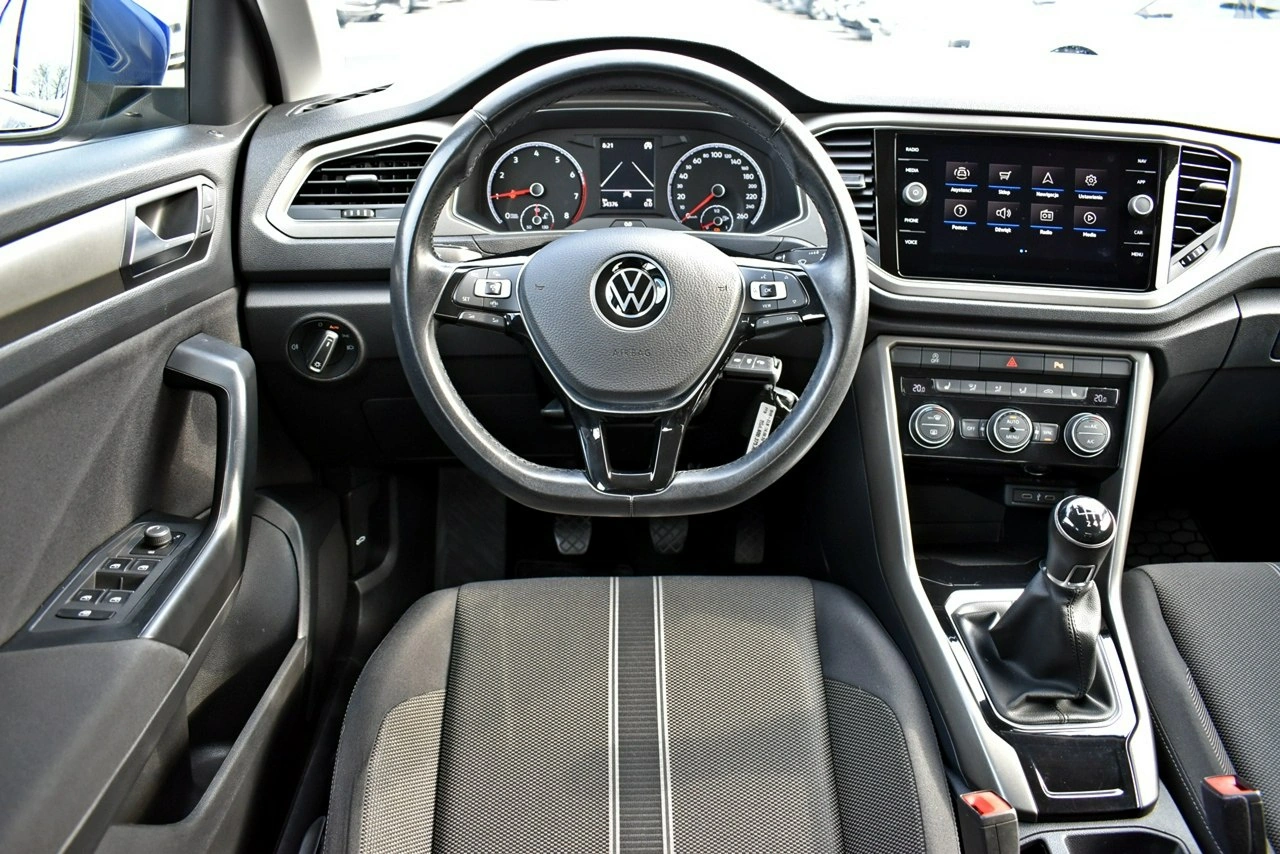 Volkswagen T-Roc - Zdjęcie 12