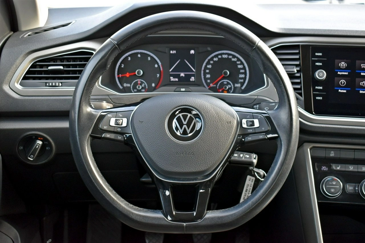Volkswagen T-Roc - Zdjęcie 13
