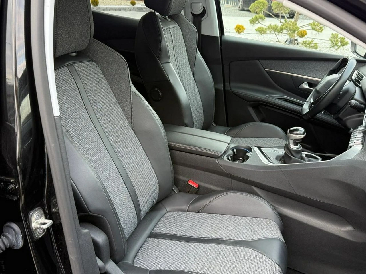 Peugeot 3008 - Zdjęcie 19