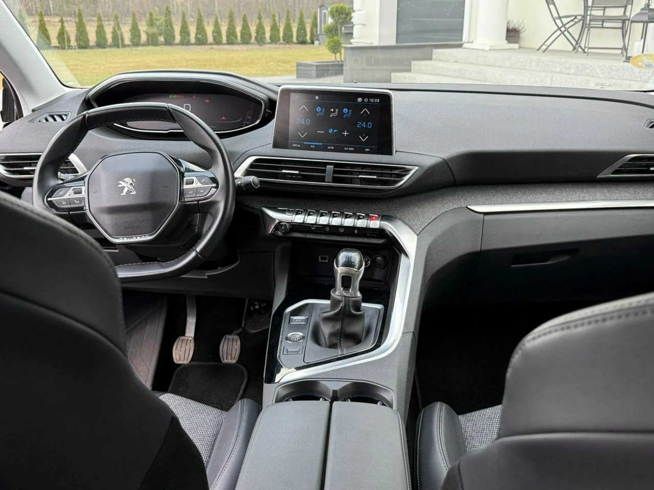 Peugeot 3008 - Zdjęcie 4
