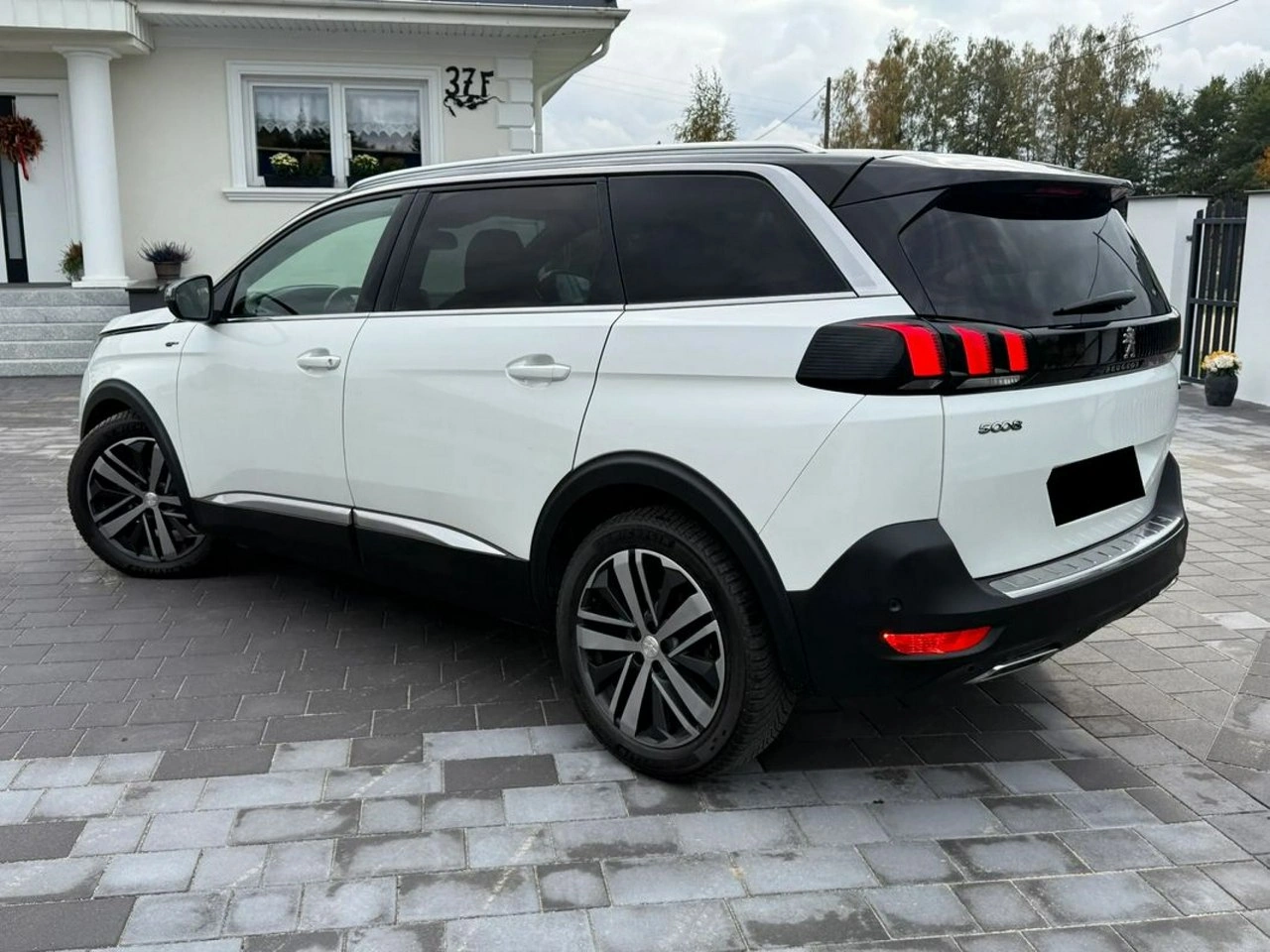 Peugeot 5008 - Zdjęcie 2