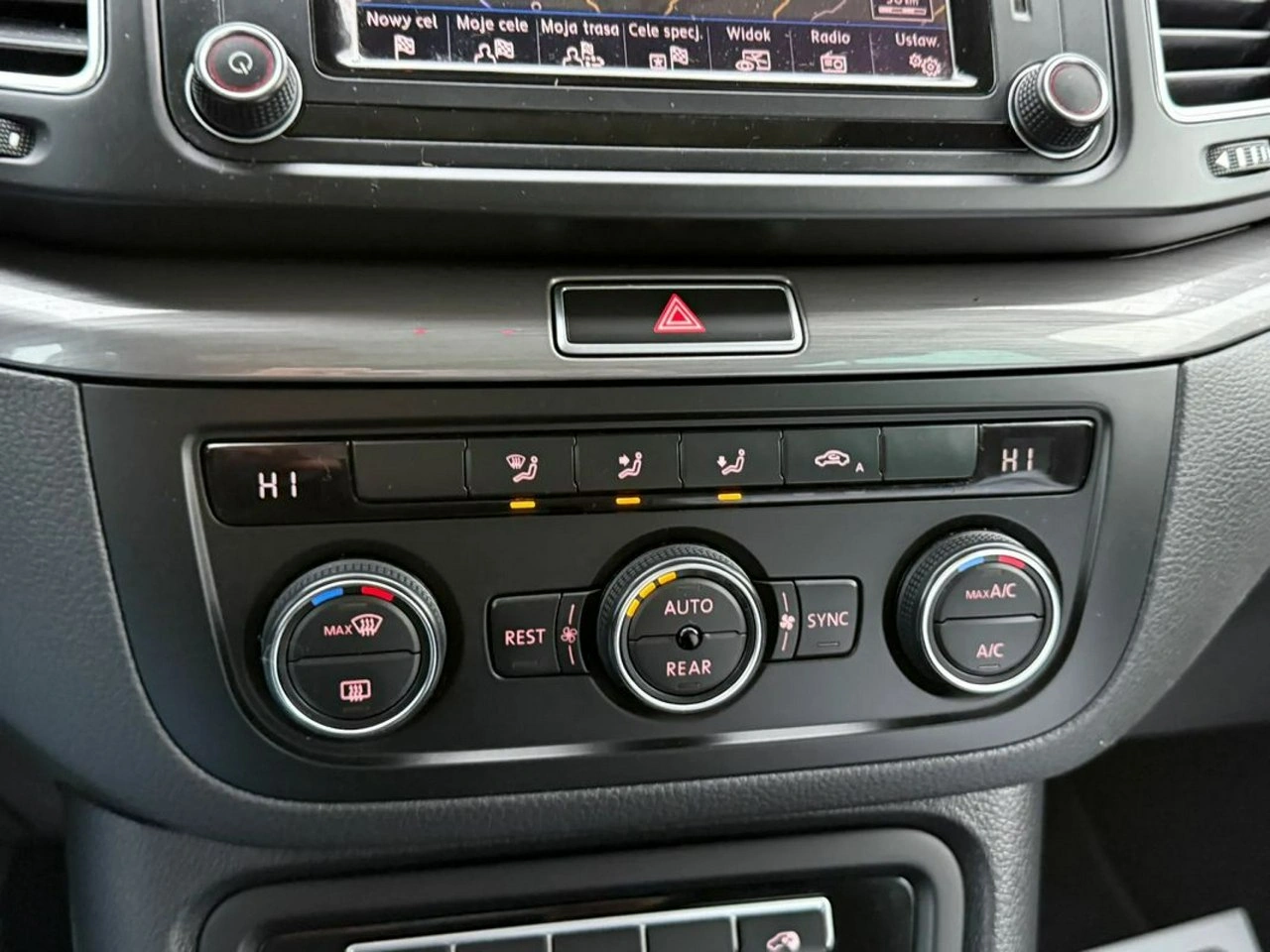 Volkswagen Sharan - Zdjęcie 33