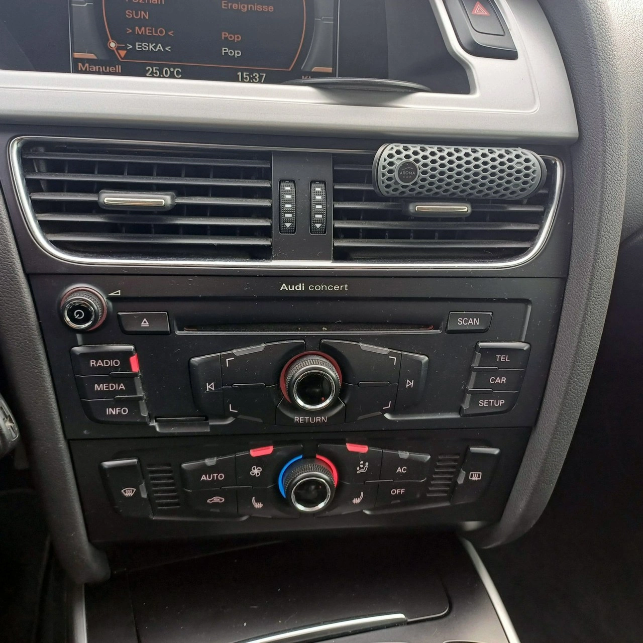 Audi A4 - Zdjęcie 12