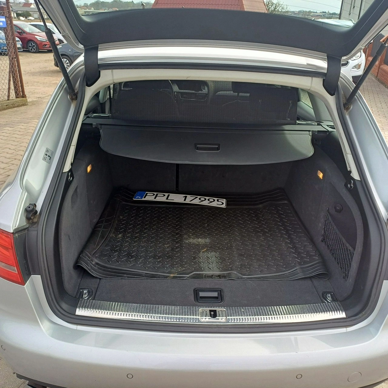 Audi A4 - Zdjęcie 19