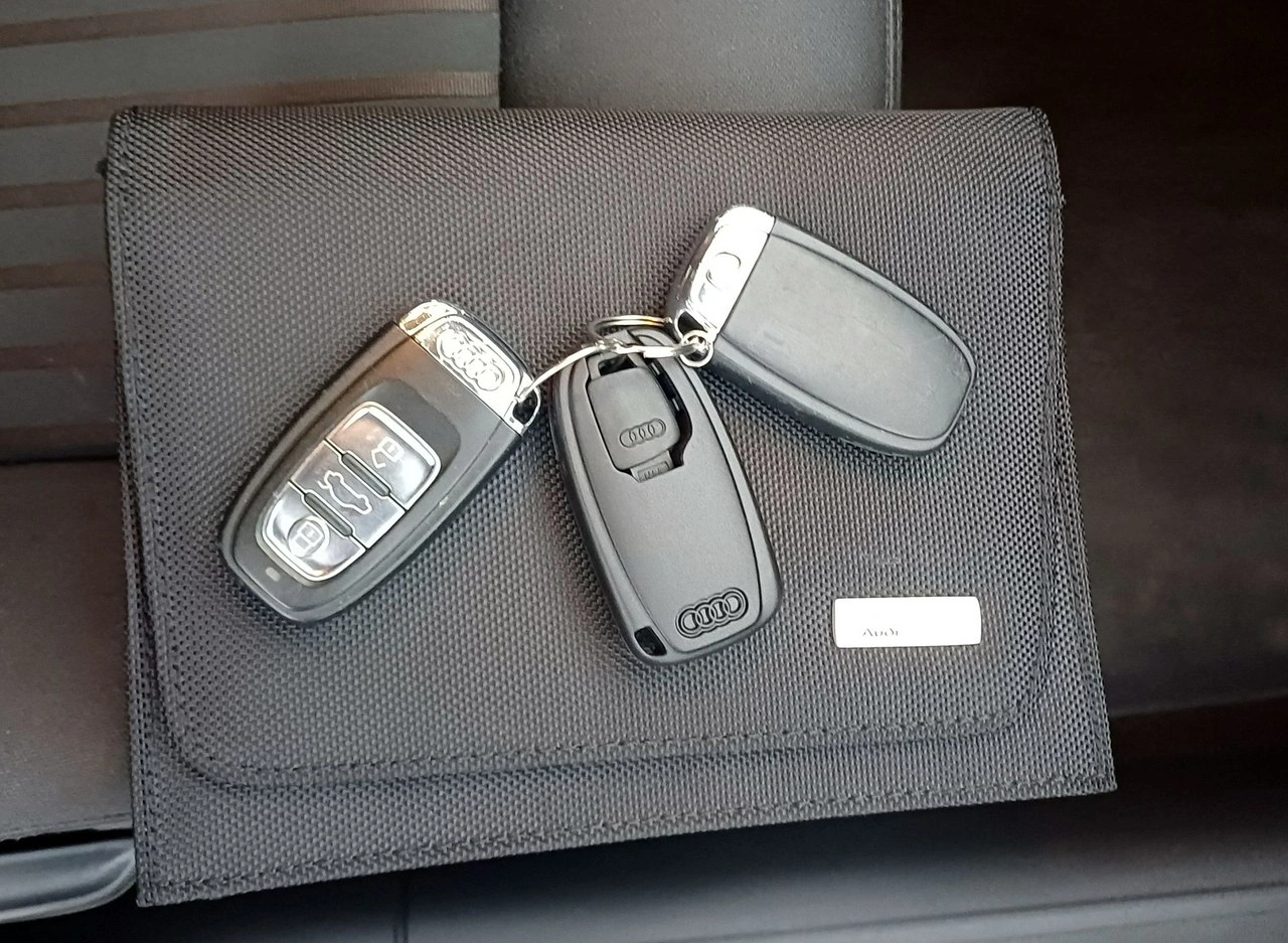 Audi A4 - Zdjęcie 30