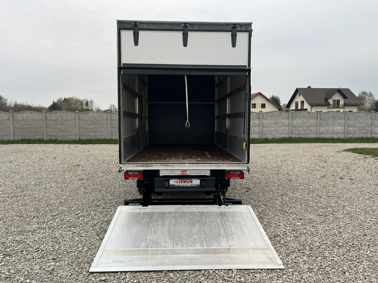 Iveco Daily - Zdjęcie 19