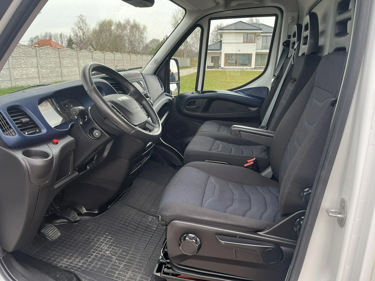 Iveco Daily - Zdjęcie 7