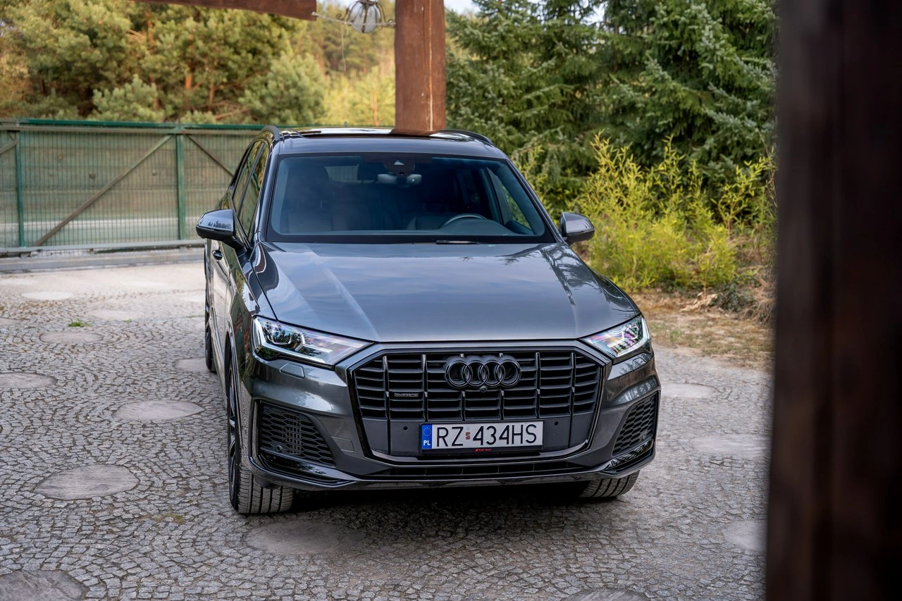 Audi Q7 - Zdjęcie 13