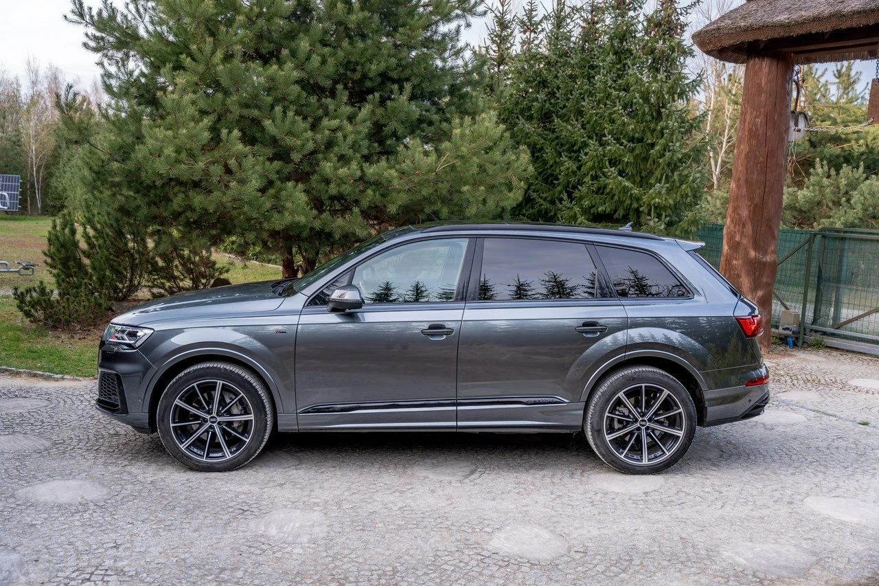 Audi Q7 - Zdjęcie 15
