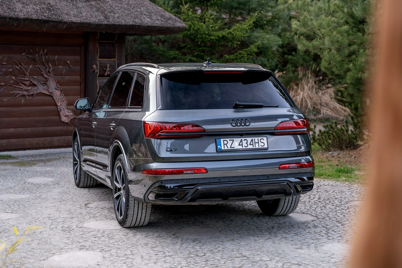 Audi Q7 - Zdjęcie 19