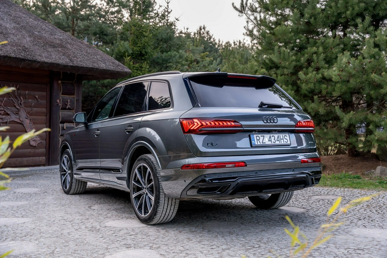Audi Q7 - Zdjęcie 29