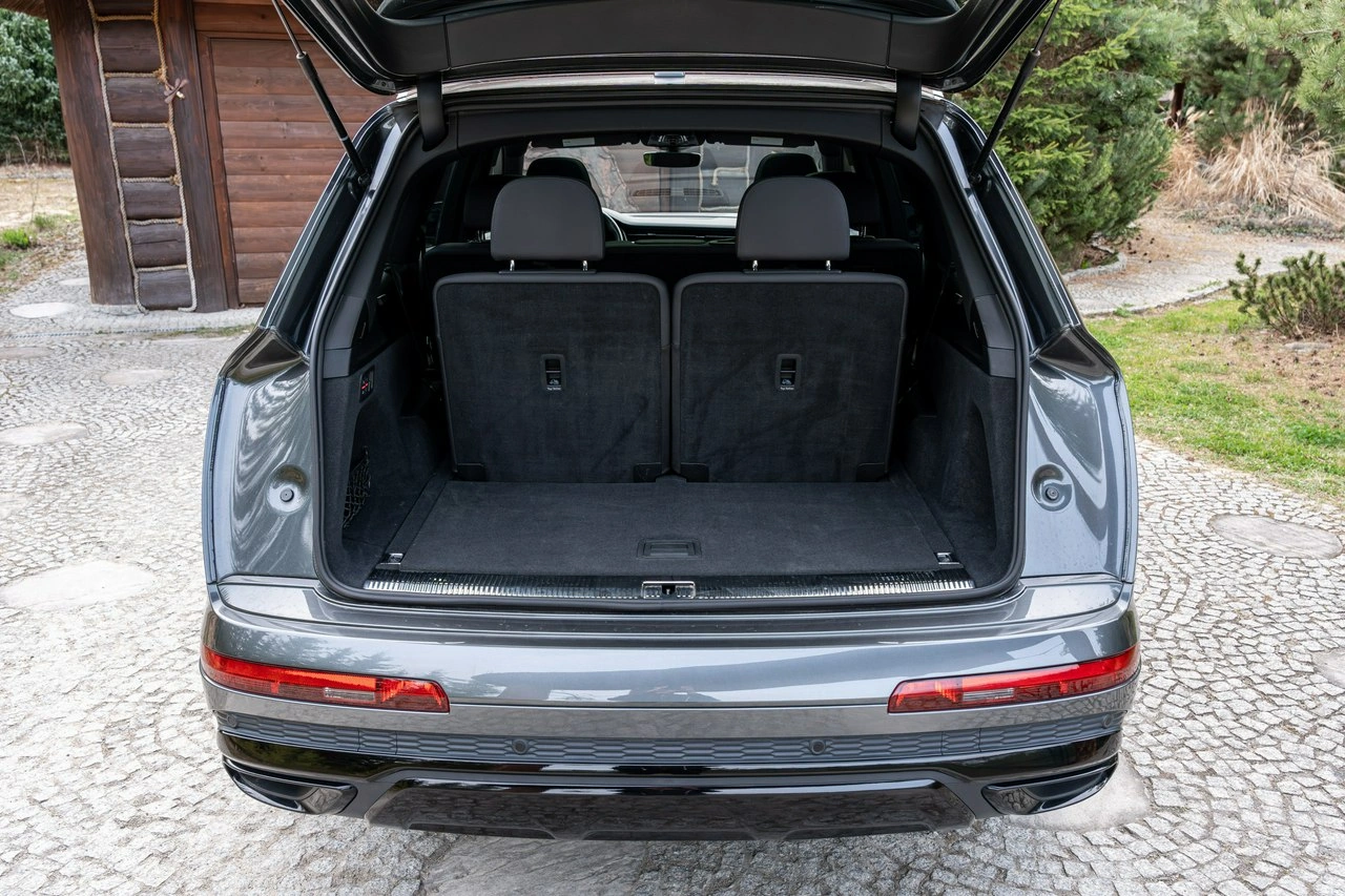 Audi Q7 - Zdjęcie 32